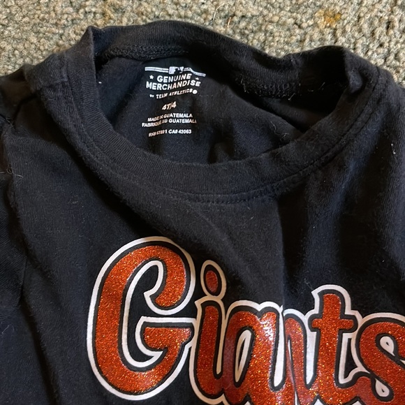 MLB Genuine Merchandise 4T San Francisco Giants Heart Logo T-Shirt - Picture 2 of 3